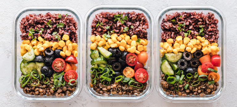 Meal prep - one of the essential tips when moving alone on a budget