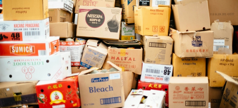 used moving boxes